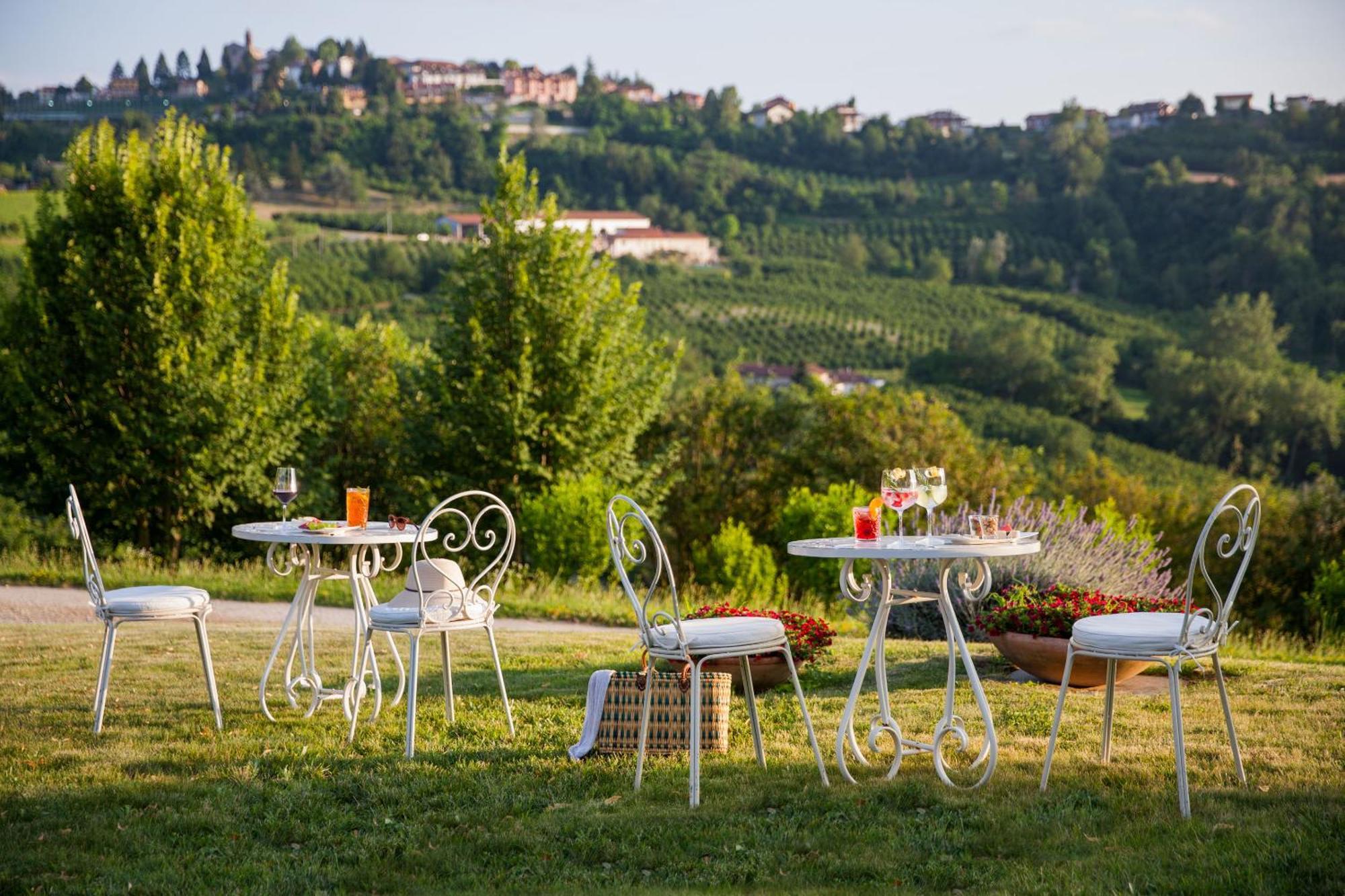 Relais Montemarino Hotel Borgomale Екстериор снимка