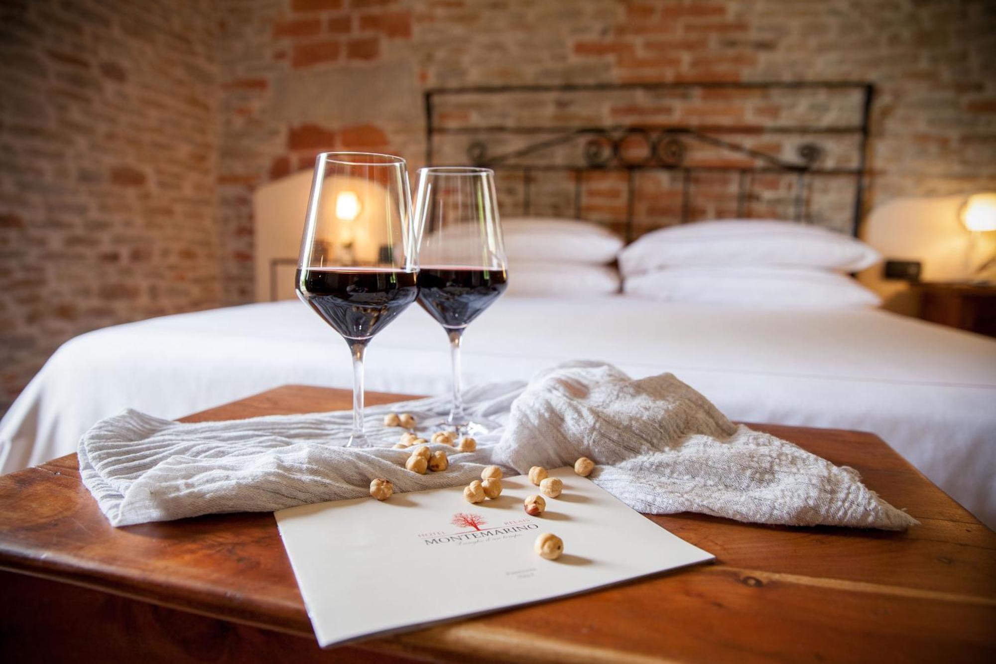 Relais Montemarino Hotel Borgomale Екстериор снимка